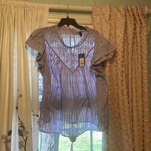 Brand new Universal Thread shirt